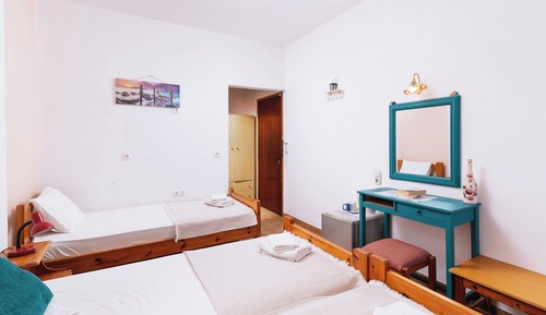 Triple Room, Balcony, Courtyard View