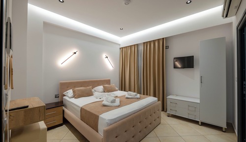 King Room with Balcony