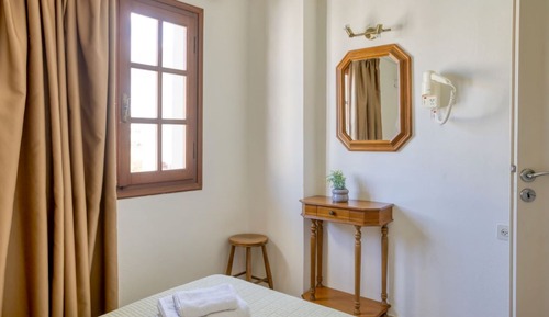 Apartment, Balcony