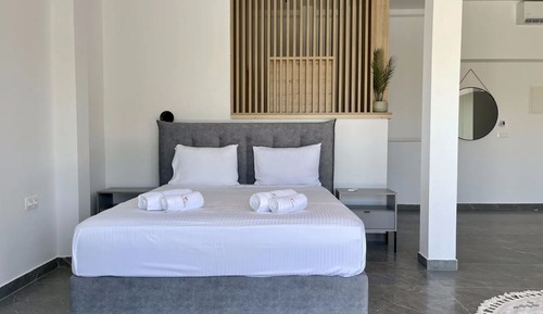 Luxury Studio Suite