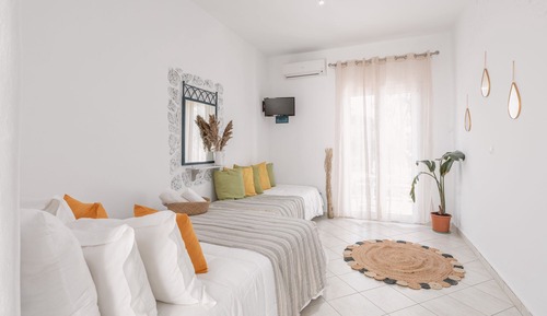 Comfort Triple Room