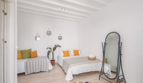Comfort Triple Room