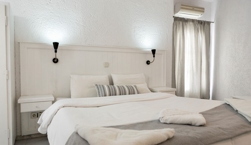 Superior Room (Caldera View)