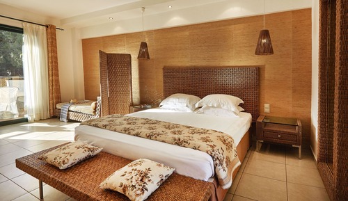 Junior Suite, Pool View