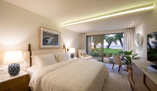 Room, 1 King Bed, Sea View (Emerald Retreat Sea View)