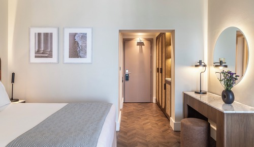 Superior Triple Room (Inland view with sliding doors)