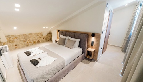 Premium Two-Bedroom Loft Suite