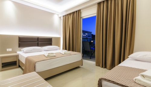 Apartment, Pool View