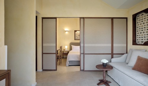 Maison Bliss suite with private pool