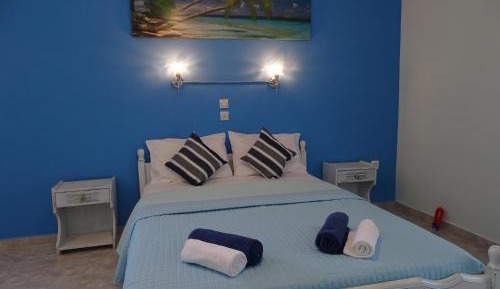 Studio (2 Adults)