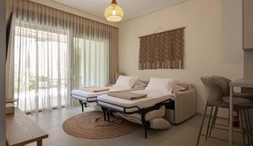 Two-Bedroom Apartment with Resort View