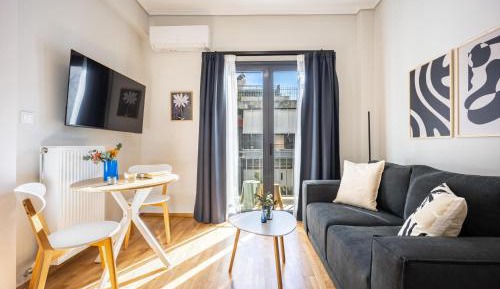 One-Bedroom Apartment with Balcony
