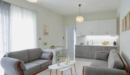 One-Bedroom Apartment with Balcony