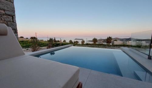 Suite with Private Pool