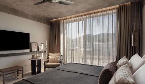 Signature King Room with Sea View