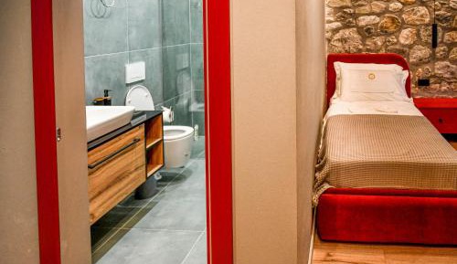 Basic Triple Room