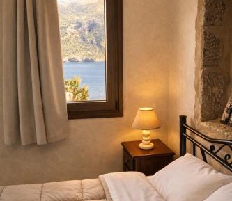 Triple Room with Sea View