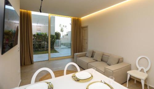 Apartment with Terrace