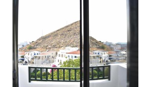 Superior One-Bedroom Apartment with Balcony