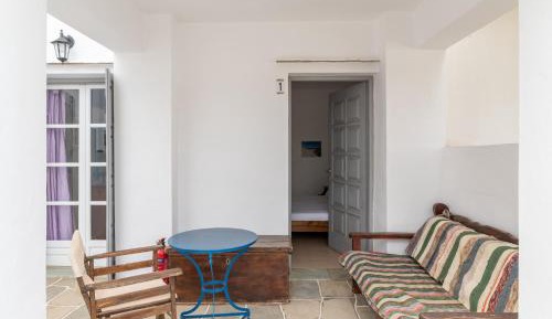 Studio with Terrace