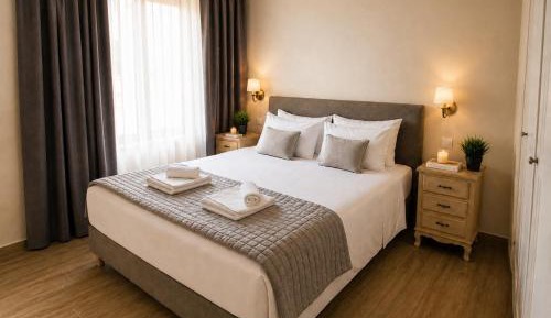 One-Bedroom Apartment with Balcony