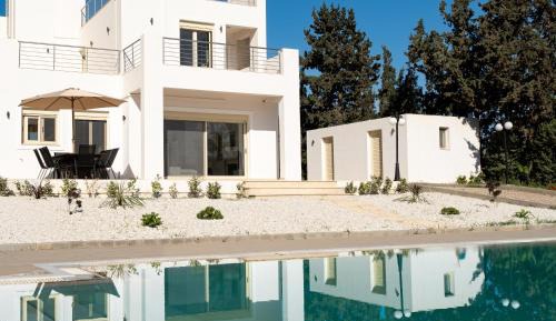 Villa with Private Pool