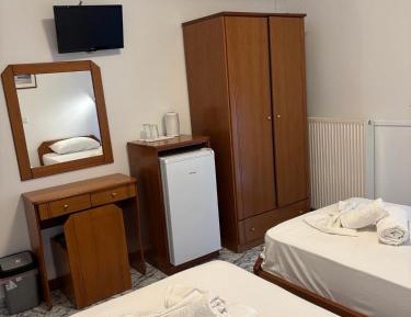 Standard Twin Room