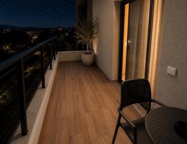 Suite with Balcony