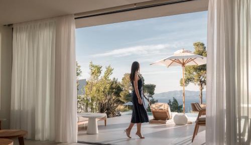 Sea view Villa with Private Pool