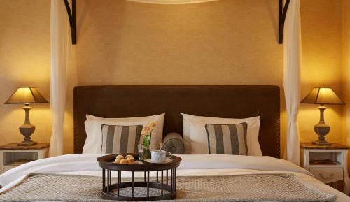 Economy Family Room