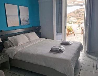 Studio with Terrace