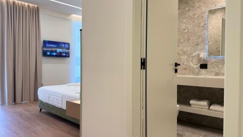 Triple Room with Balcony