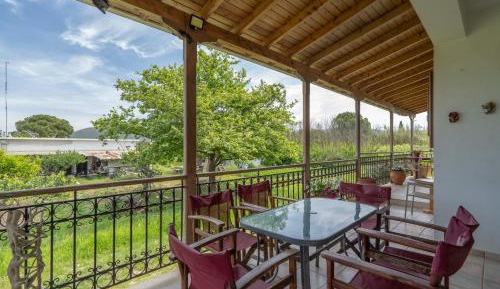 Three-Bedroom Premium Apartment with Balcony