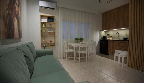 Superior 2 Bedroom Apartment with Sea View 
