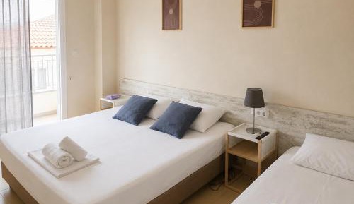 Basic Triple Room