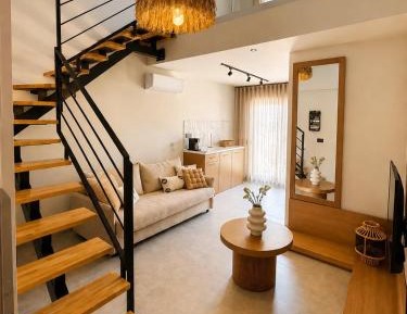 Deluxe Suite with Sea View