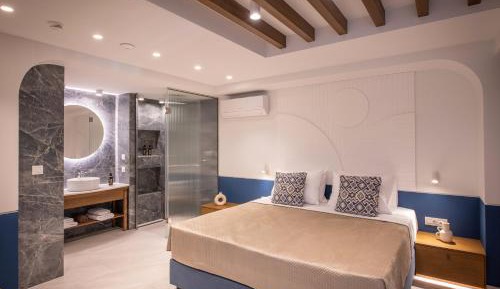 Standard King Room