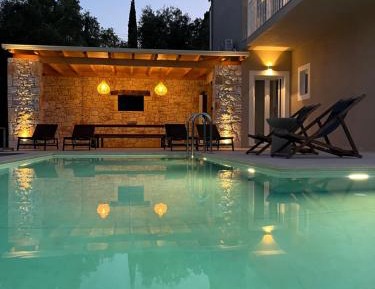 Deluxe Villa
