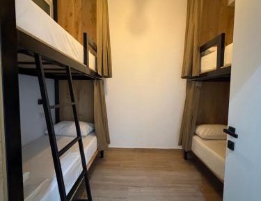 Bed in 4-Bed Mixed Dormitory Room