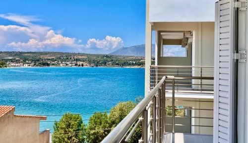 One-Bedroom Apartment - Sea Side