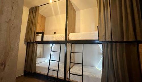 Bed in 6-Bed Mixed Dormitory Room