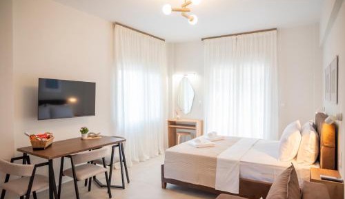 Triple Room with City View