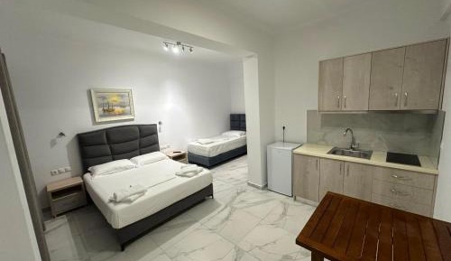 Deluxe Double Room with Extra Bed