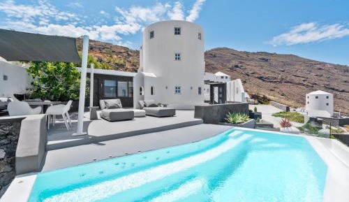 Villa with Private Pool