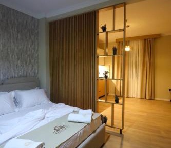 Deluxe Family Suite