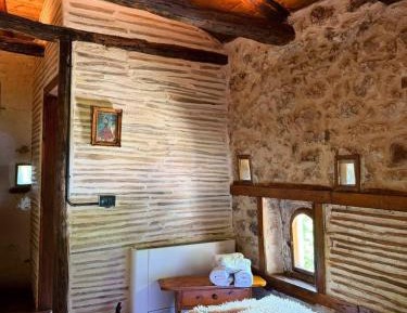 Queen Room with Garden View