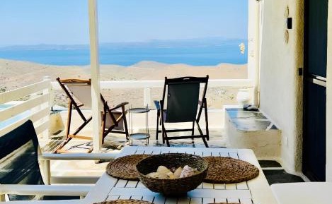 Three-Bedroom Vacation Home 