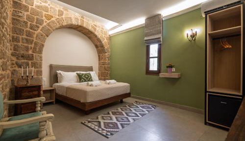 Double Suite - First Floor