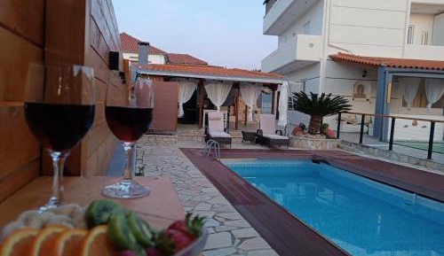 Three-Bedroom Premium Apartment with Balcony