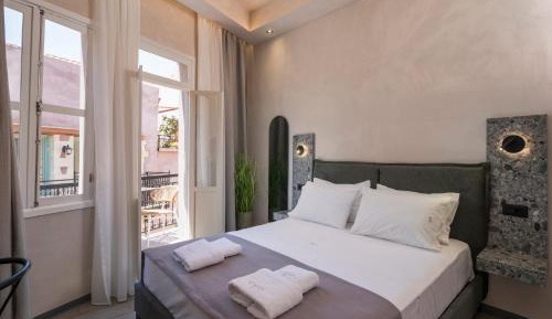 King Room with Balcony